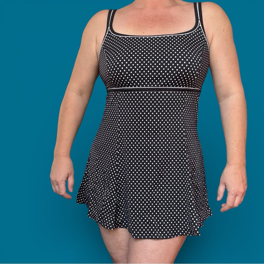 Polka Dot Swim Dress Size 14 - Picture 2 of 7